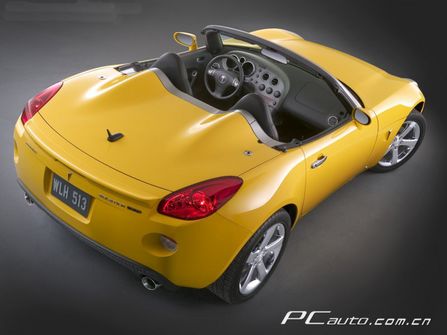 ٿ Pontiac Solstice GXP DƬ D 