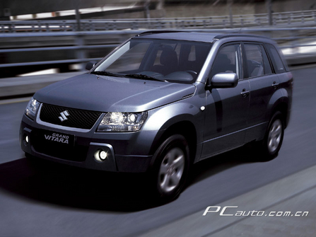 ľ suzuki GrandVitara DƬ D 