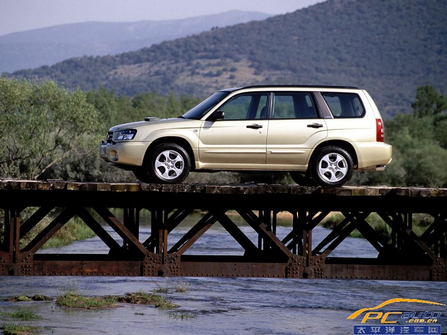 Subaru Forester ʿ ɭ