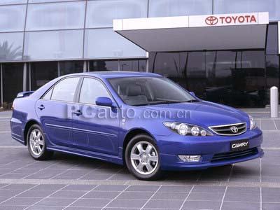 S Toyota Camry DƬ D 